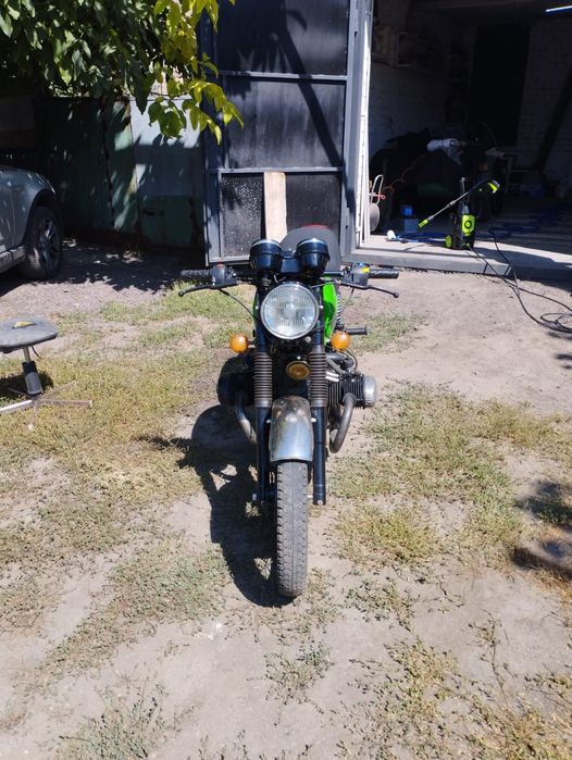 Продам мотоцикл Урал М-6736