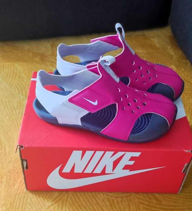 Buty- Sandałki Nike Sunray Protect2  rozm 27