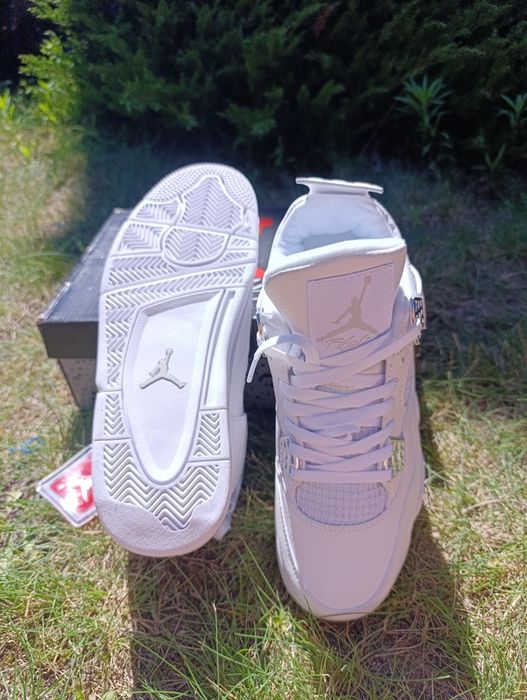 Air Jordan 4 Retro „Pure Money"
