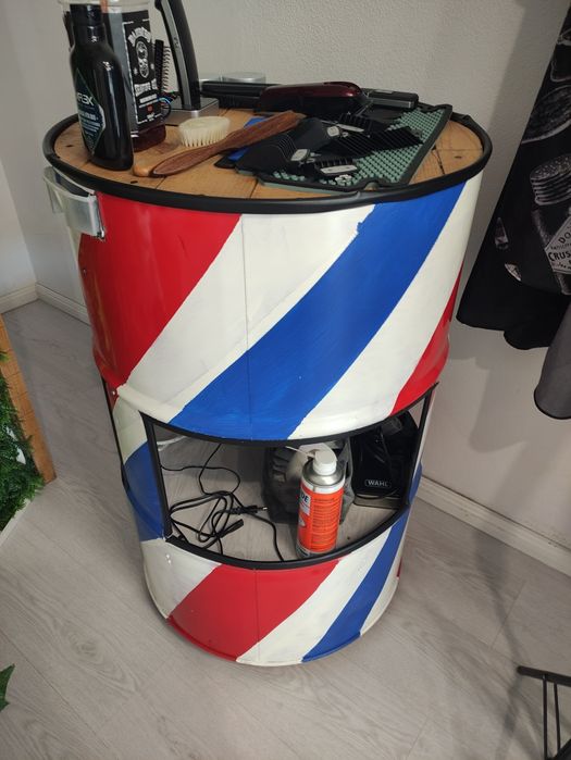Bidão para barbeiro