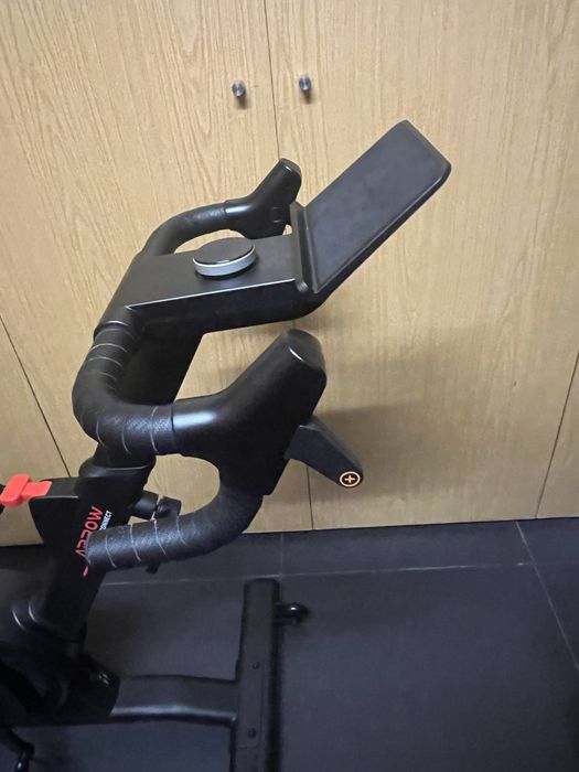 Bicicleta Smart Bike BH Arrow Connect
