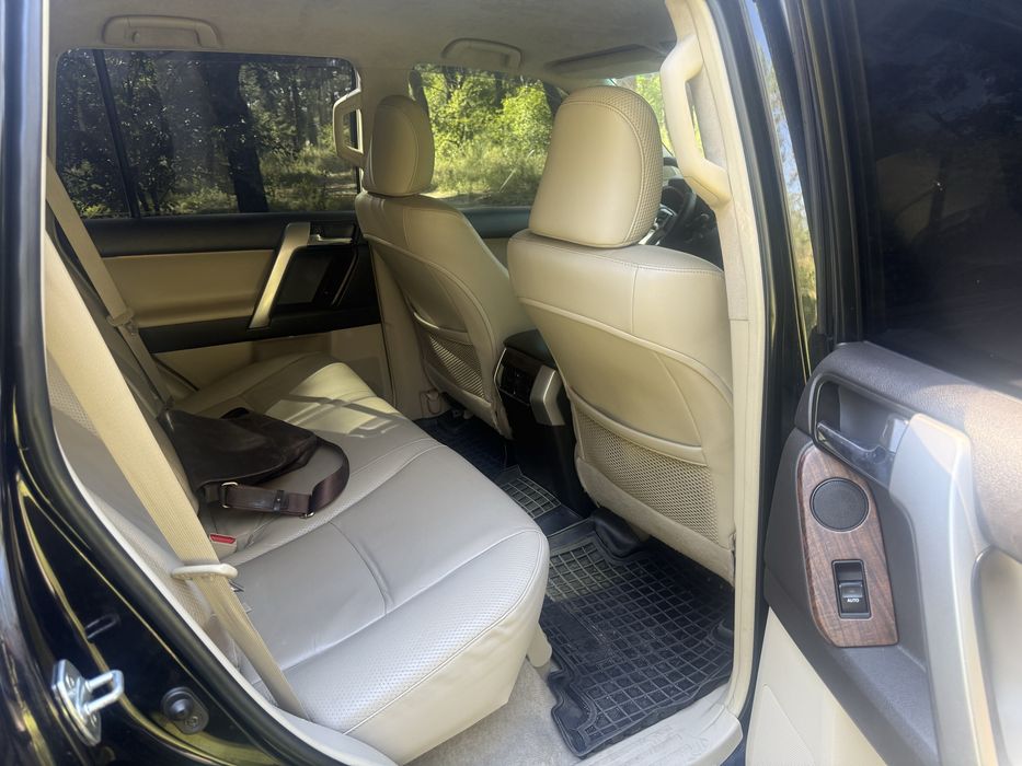 Продам Toyota land cruiser prado 150