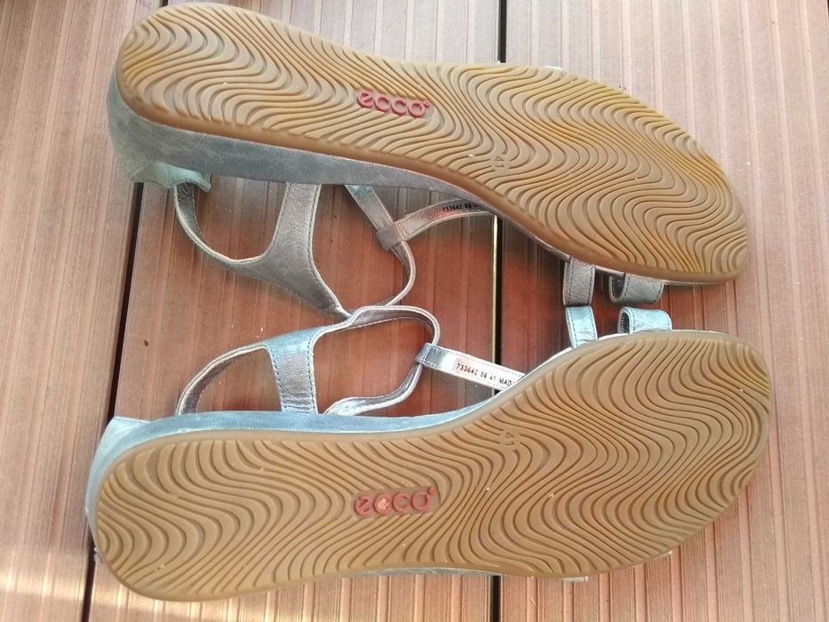 ECCO Damskie sandały 41
