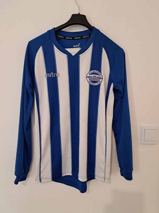 Koszulka sportowa rozmiar XS.