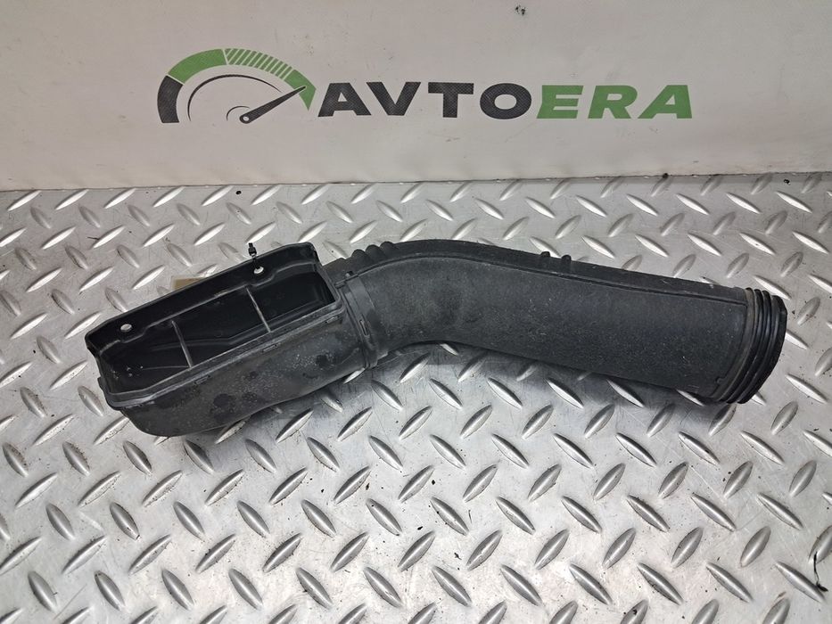 Воздухозаборник HYUNDAI ELANTRA 16-20 28210F2000