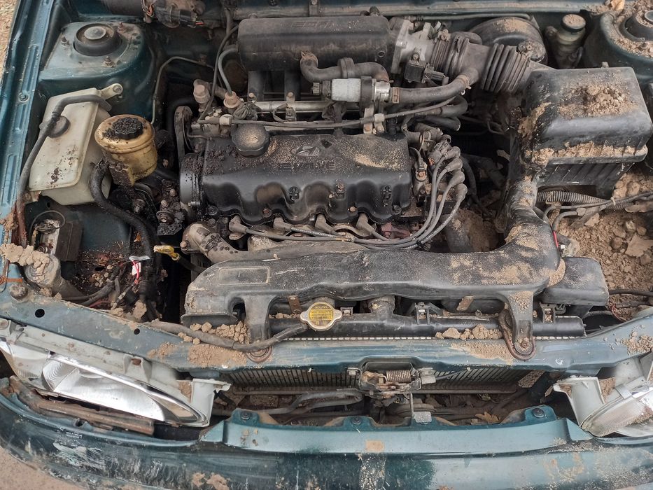 Продам мотор 1.3 Хюндай Ацент 1995 год