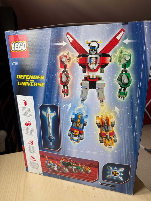 Lego Voltron 21311 - Defender of the Universe