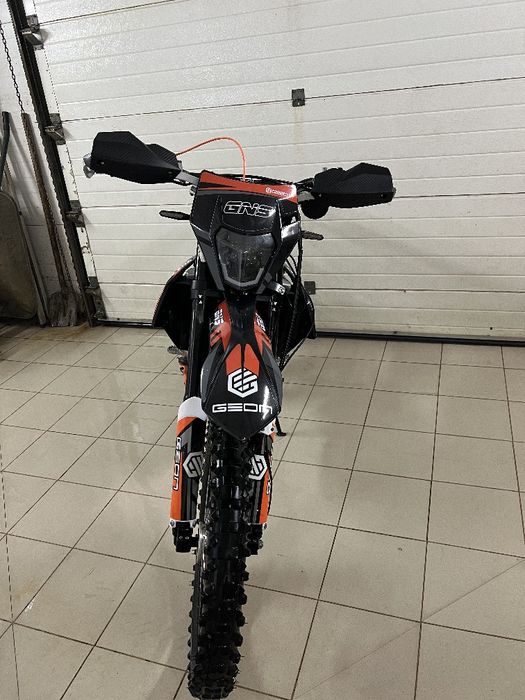 Продаю Geon GNS 300