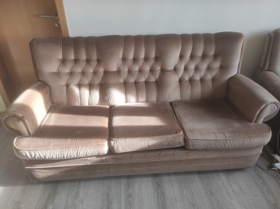 Sofá cama + poltronas