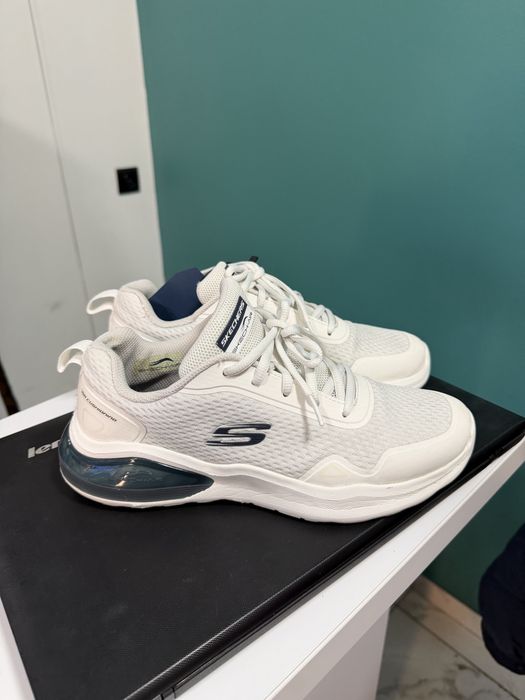 Кросовки  SKECHERS  б/у  40.5 ( 25.5 см)