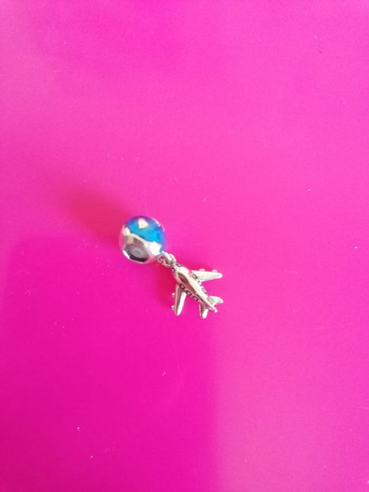 Peça avião e mundo