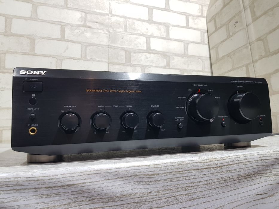 Стерео підсилювач SONY TA-FE 520, *2x100 Вт, б/у з Німеччини