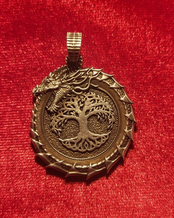 Срібний медальйон 925 проби