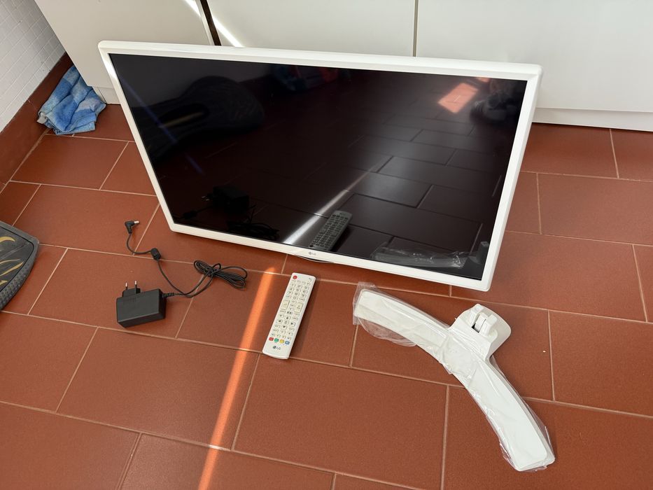 Televisão de parede LG