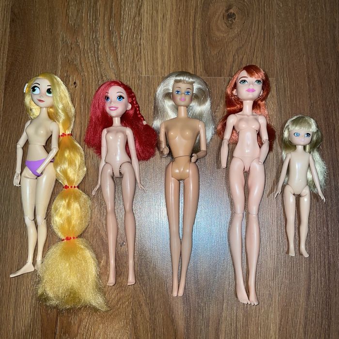 Ляльки Рапунцель, Аріель, Petra, Batgirl, Lottie Arklu