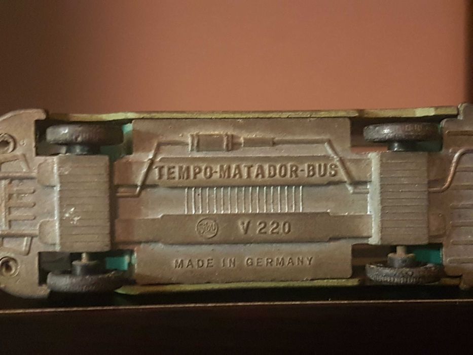Miniatura Siku Tempo Matador Bus