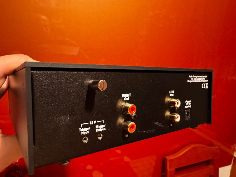 Pro-Ject Phono Box DS2