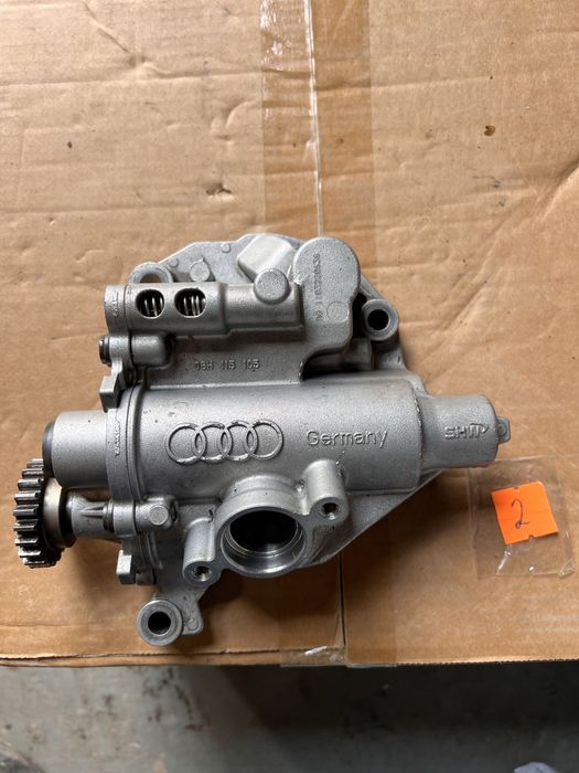 Насос масляный Volkswagen Passat b7 фольксваген пассат б7