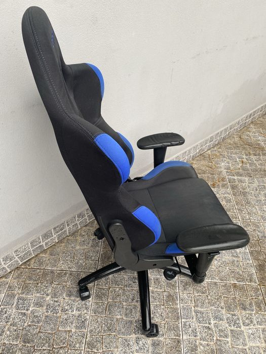 Cadeira gaming usada