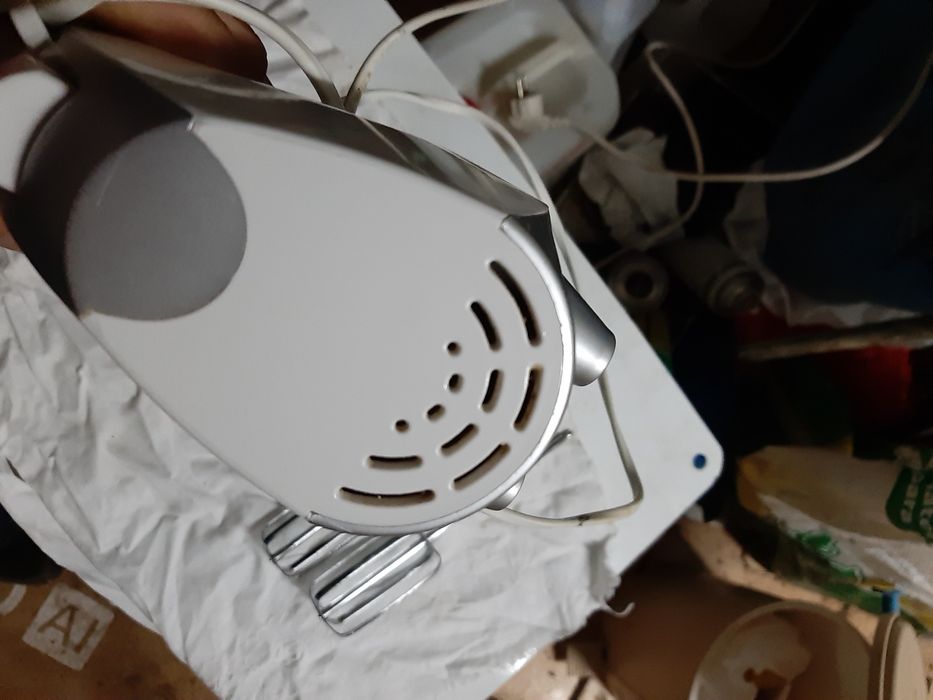 Batedeira a funcionar muito bem