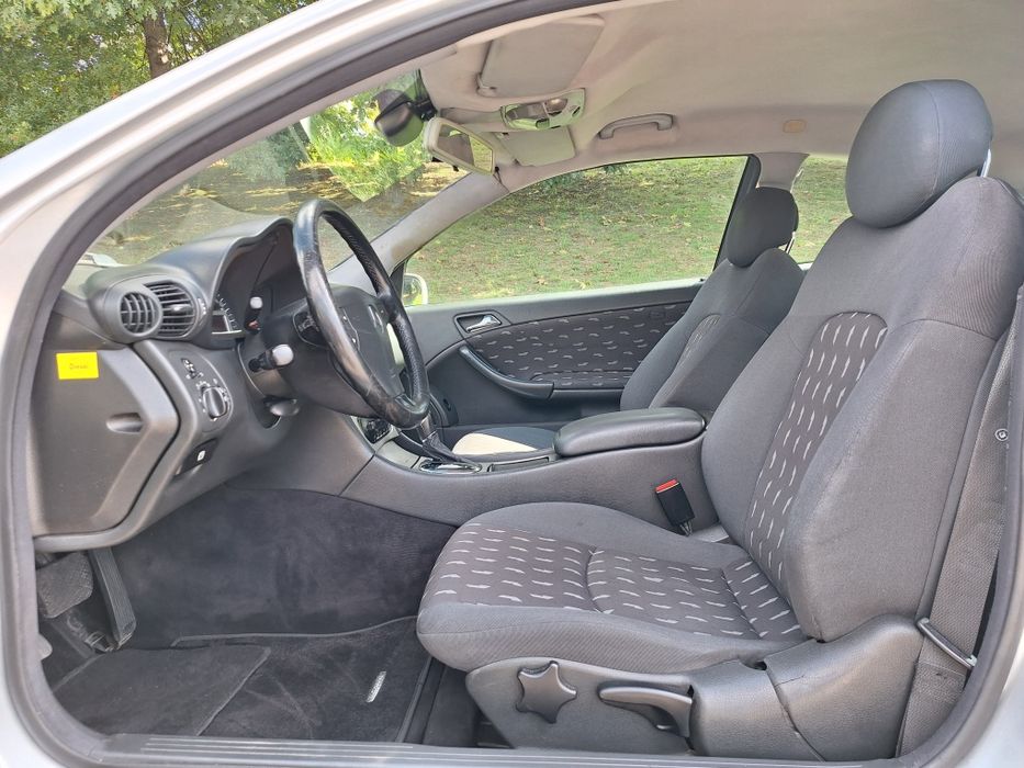 Mercedes C220 Cdi Sport Coupe Apenas 160 mil klms