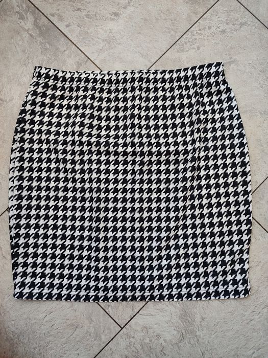 Nowa spódnica pepitka XL