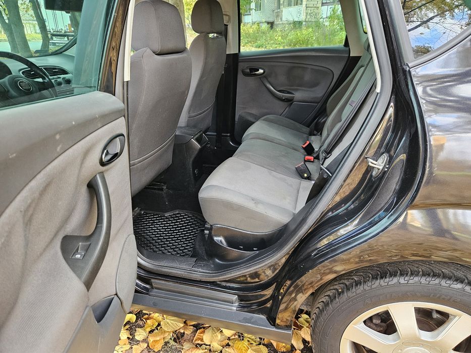 Seat Altea 2006 рік 1.9 дизель для військових