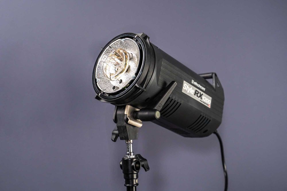 Flash de estúdio Elinchrom Style RX1200
