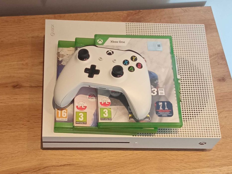Konsola Xbox One S, pad biały, 3 gry, HDMI
