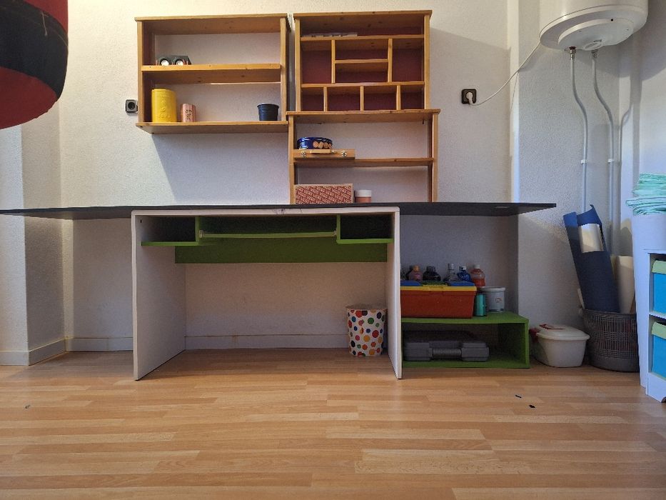 Mini prateleiras para organização