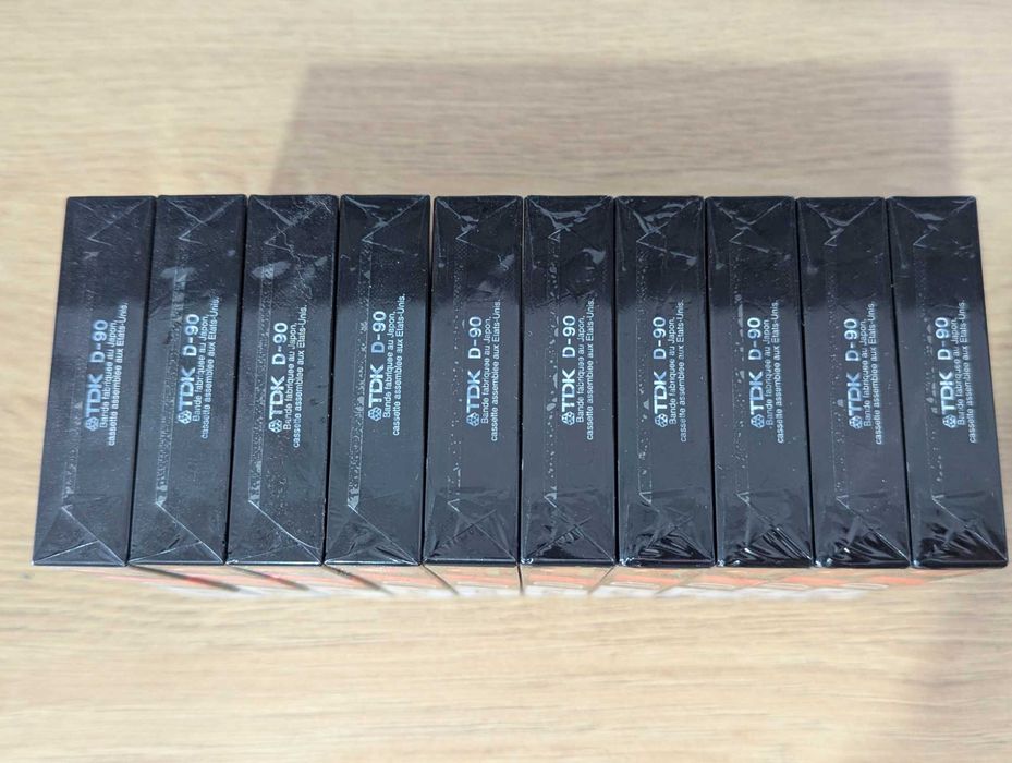 Аудіокасеты аудио кассеты лот 10шт. TDK D90 High Output (на болтах)