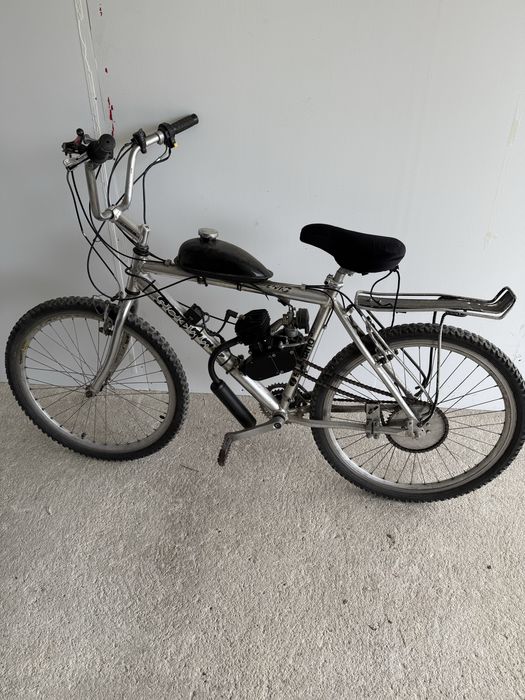 Bicicleta motorizada 50cc