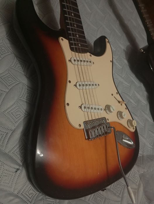 Guitarra elétrica Squier Fender