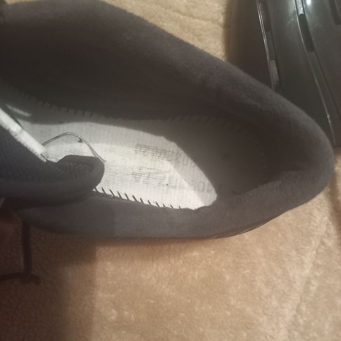 Футзалки,,кіста,шкіра,29см, ідеальні,привезені закордону, нюансів нема