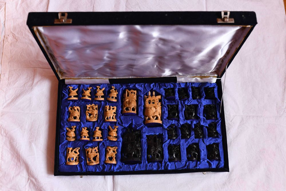 Szachy z Indii, rękodzieło