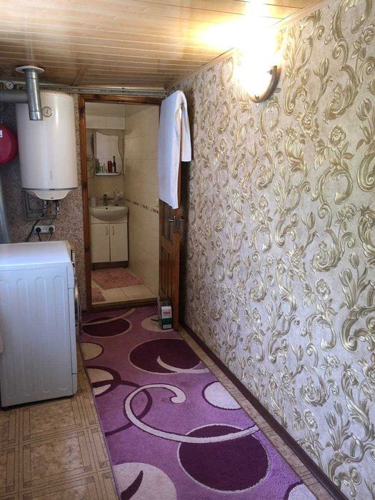 Продам будинок в центрі м. Мерефа.