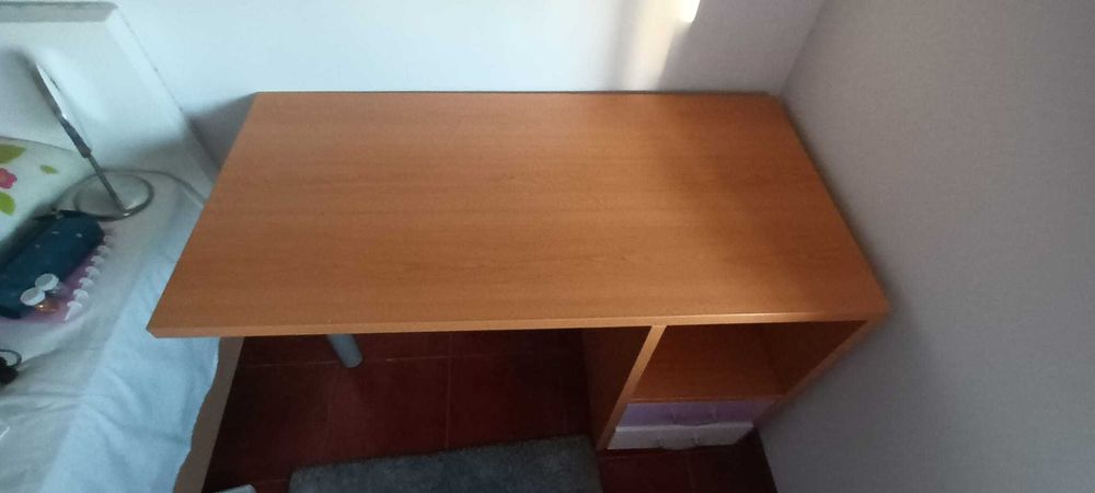 Escrivaninha como nova