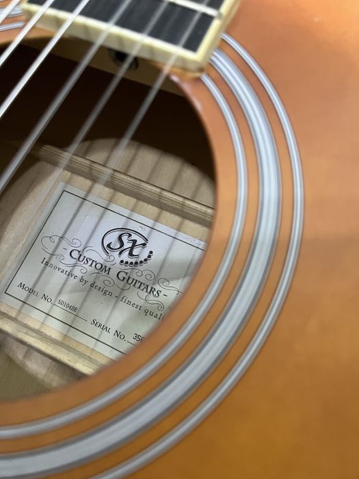 Акустична гітара  4/4 з нейлоновими струнами