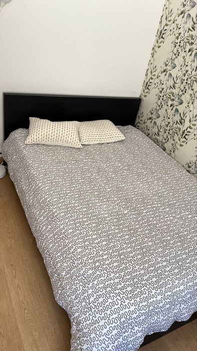 Cama casal com colchao