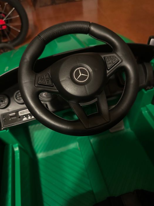 Carro elétrico para criança