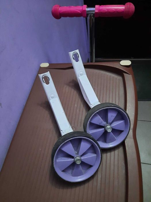 Терміново продам дитячий велосипед для дівчинки