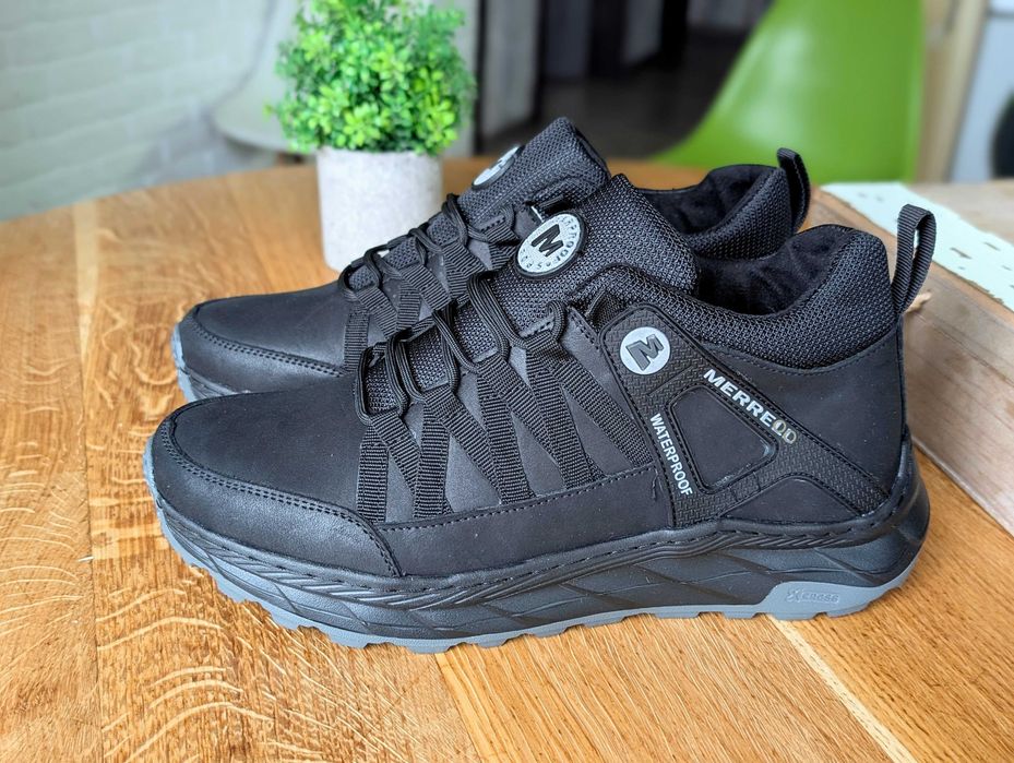 Зимові чоловічі напівчеревики кросівки натуральна шкіра прошиті легкі