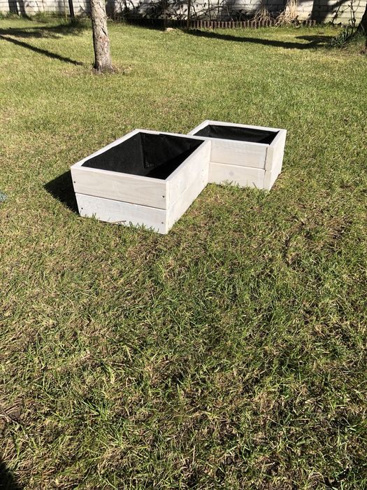 Drewniana podwójna doniczka