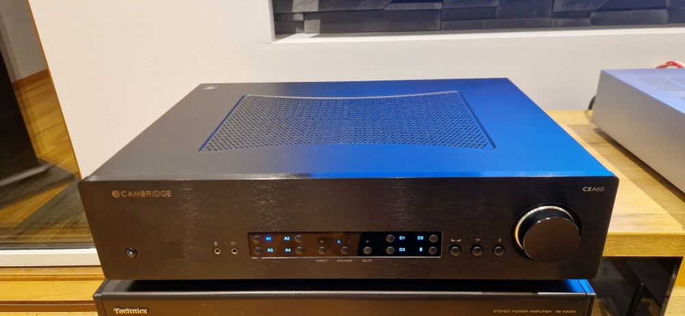 Cambridge  CXA60