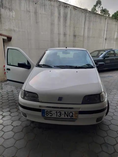 Vendo Fiat Punti 1 .2 Gasolina 1999 — photo 5