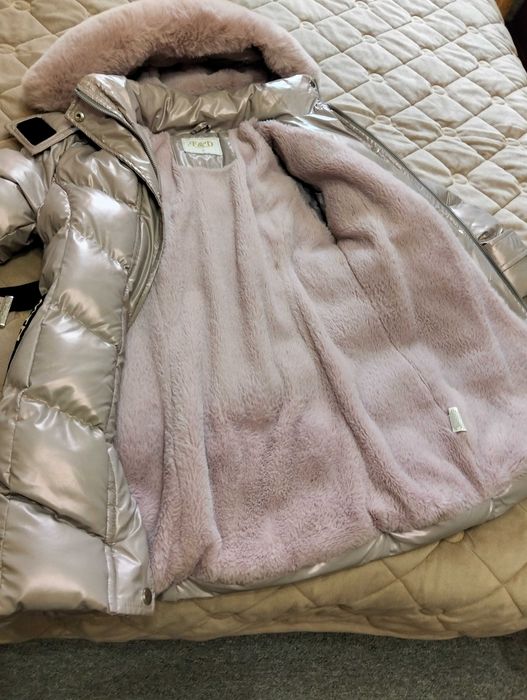 Куртка для дівчинки