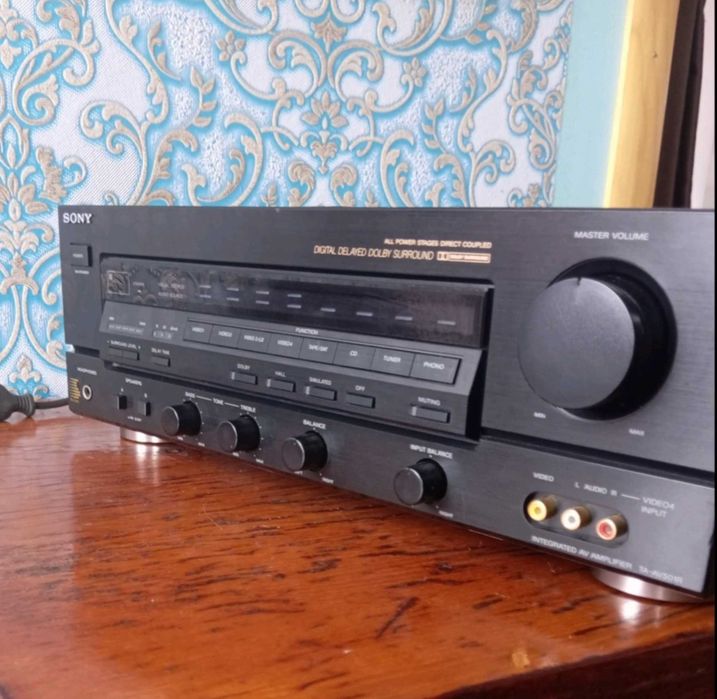 Підсилювач  SONY 501R