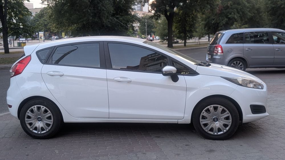 Продам форд фієста