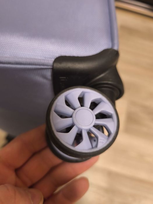 Чемодан большой, чемодан на колесах,валіза великого розміру з тканин