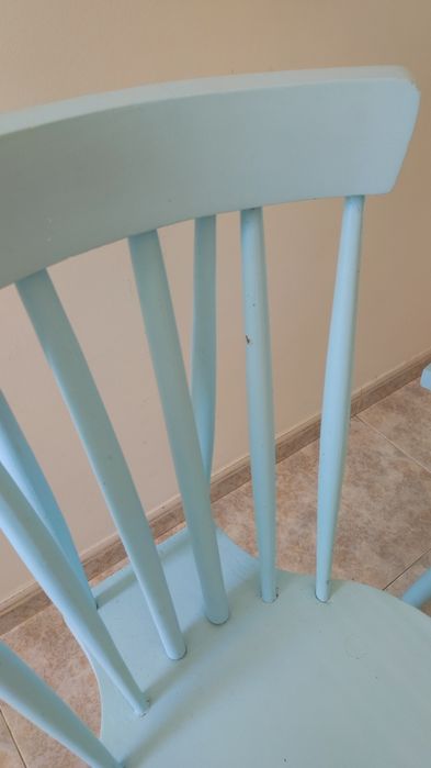 Cadeiras de madeira rabo de bacalhau